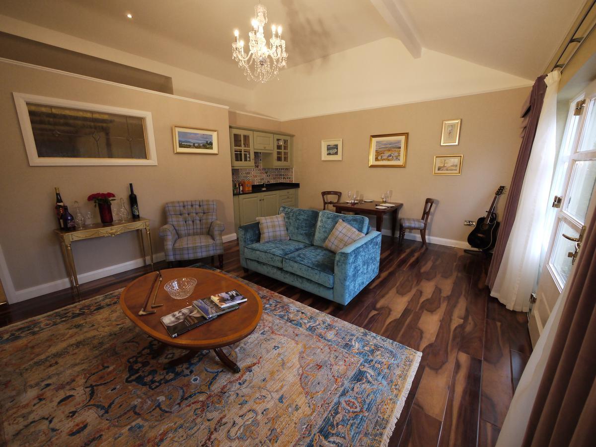 The Carriage Houses At Beechpark House Bunratty Exterior foto